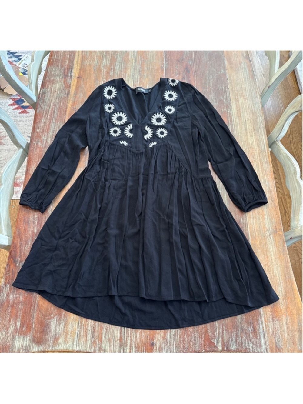 Desigual Black Long Sleeve Mini Dress Sunburst Embroidery Small